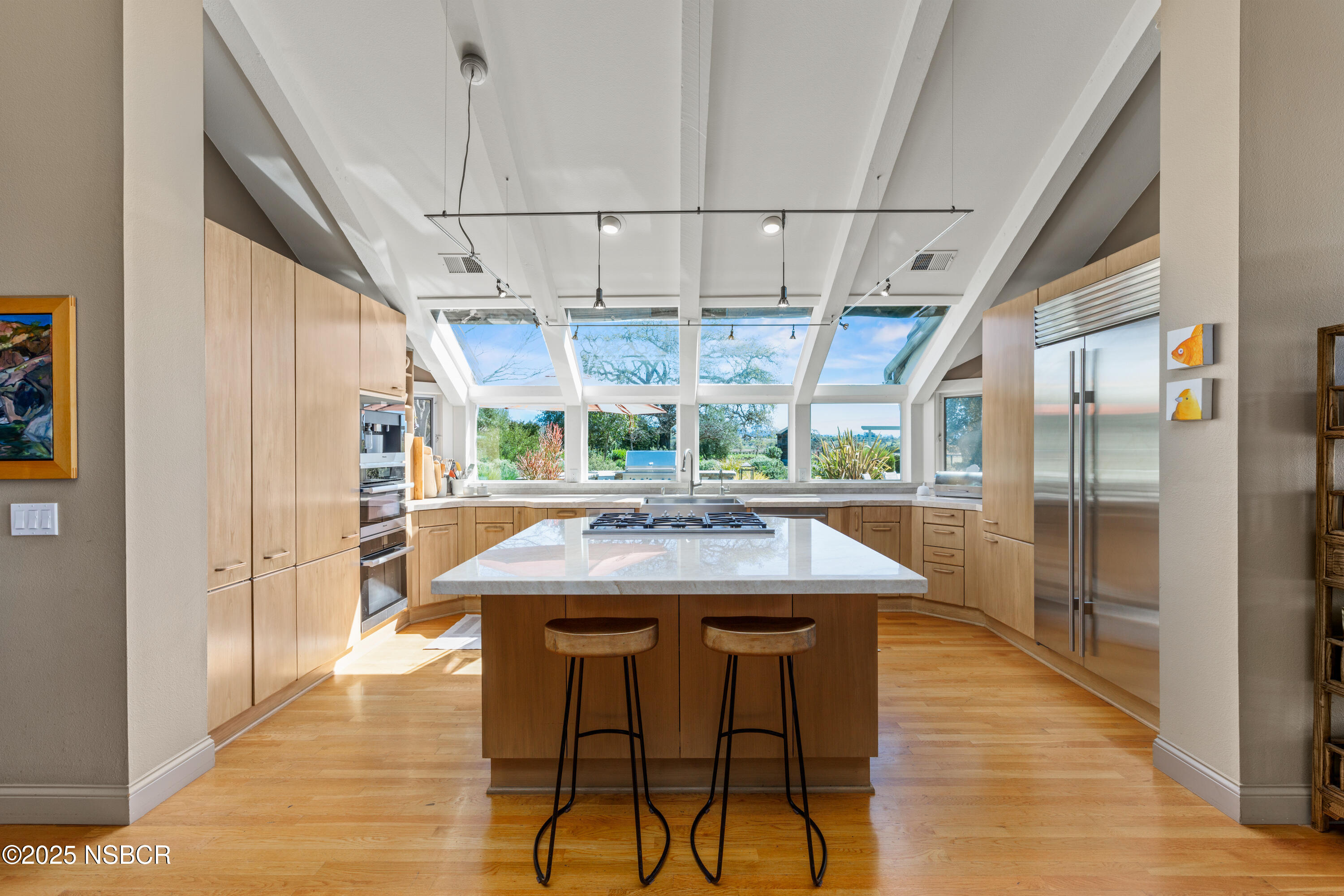 Santa Ynez, California 93460, United States, 4 Bedrooms Bedrooms, ,3 BathroomsBathrooms,Residential,Pending,121507