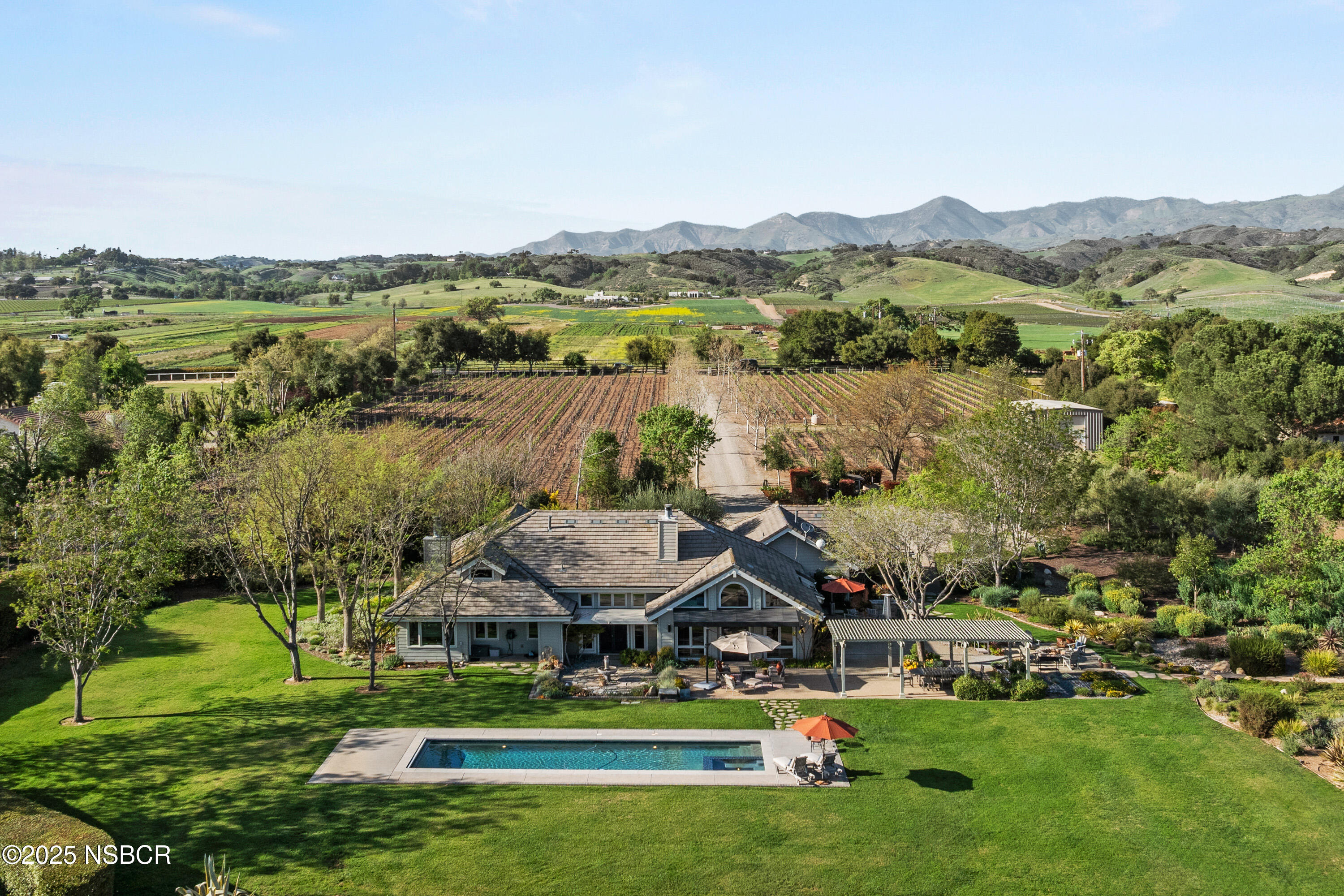 Santa Ynez, California 93460, United States, 4 Bedrooms Bedrooms, ,3 BathroomsBathrooms,Residential,Pending,121507