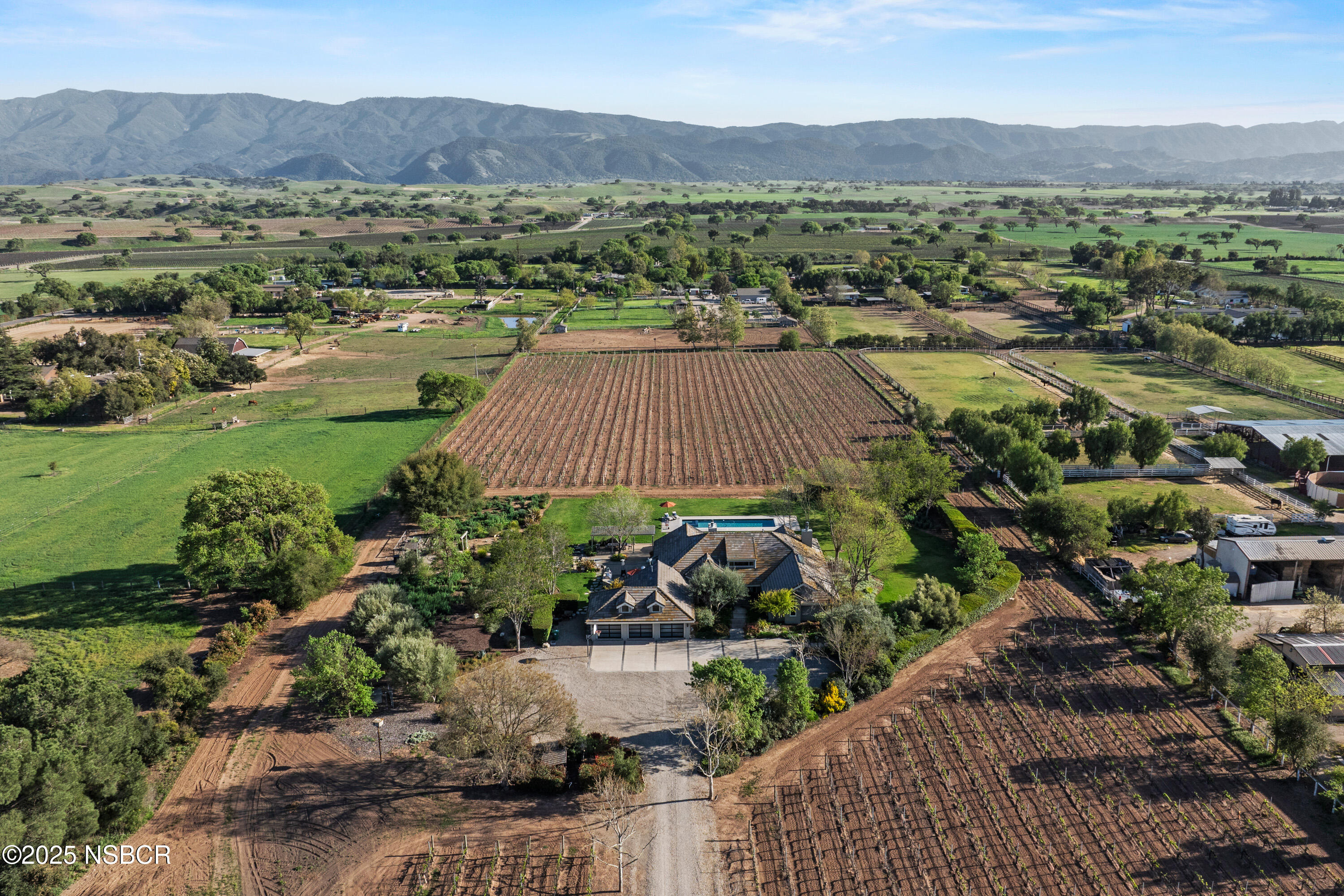 Santa Ynez, California 93460, United States, 4 Bedrooms Bedrooms, ,3 BathroomsBathrooms,Residential,Pending,121507