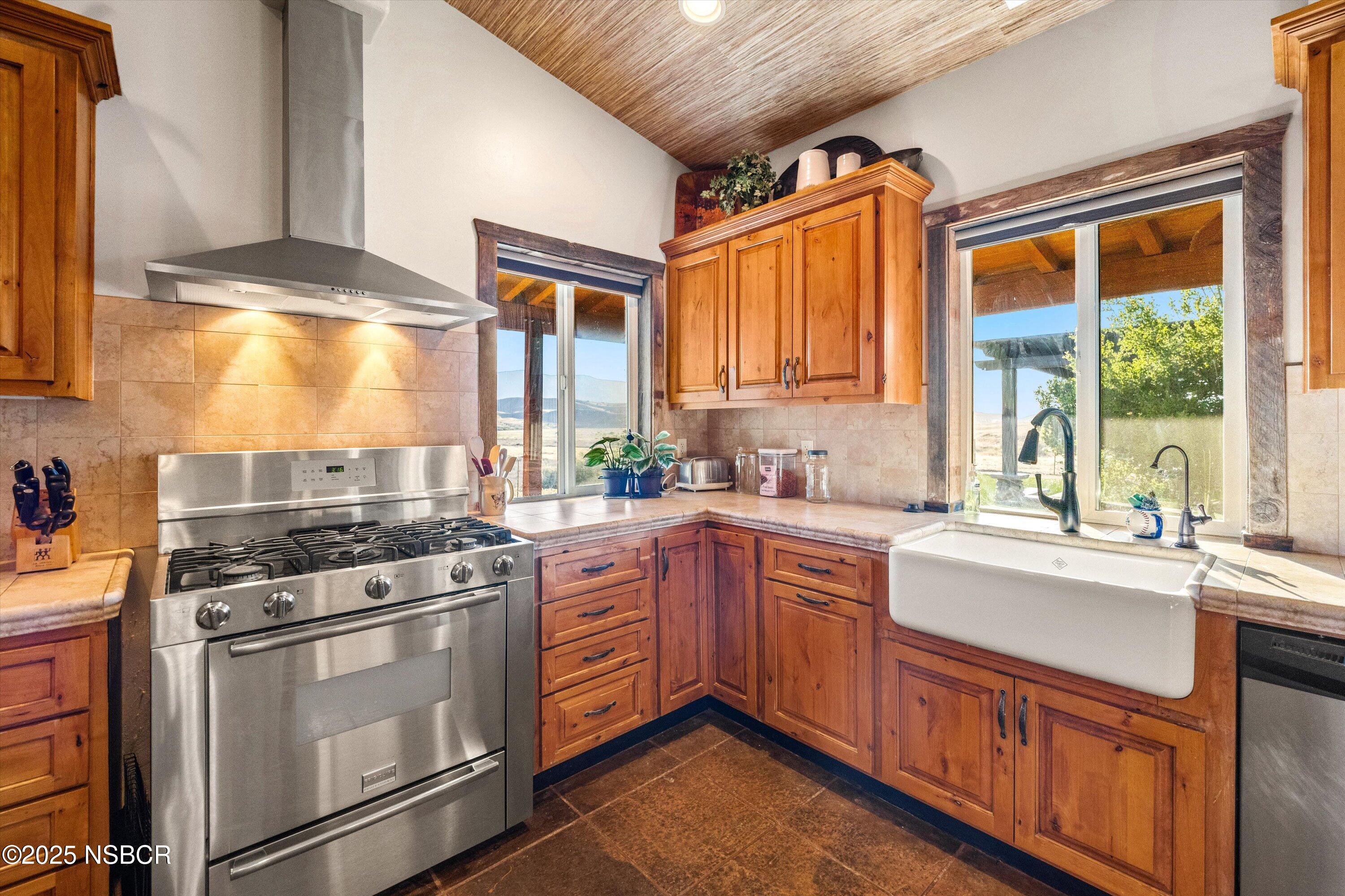 Cuyama, California 93254, United States, 2 Bedrooms Bedrooms, ,1 BathroomBathrooms,Residential,Active,177845