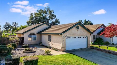Photo of 206 Riverside Court, Santa Maria, CA 93458 (MLS # 26000044)