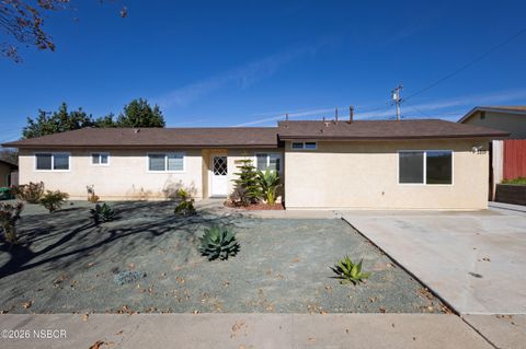 Photo of 1215 Mira Flores Drive, Santa Maria, CA 93455 (MLS # 25002246)