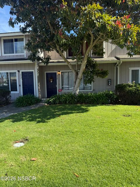 Photo of 230 N R Street, Lompoc, CA 93436 (MLS # 26000581)