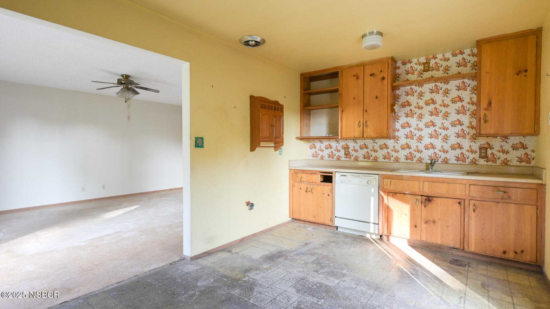 Los Alamos, California 93440, United States, 2 Bedrooms Bedrooms, ,1 BathroomBathrooms,Residential,Active,252315