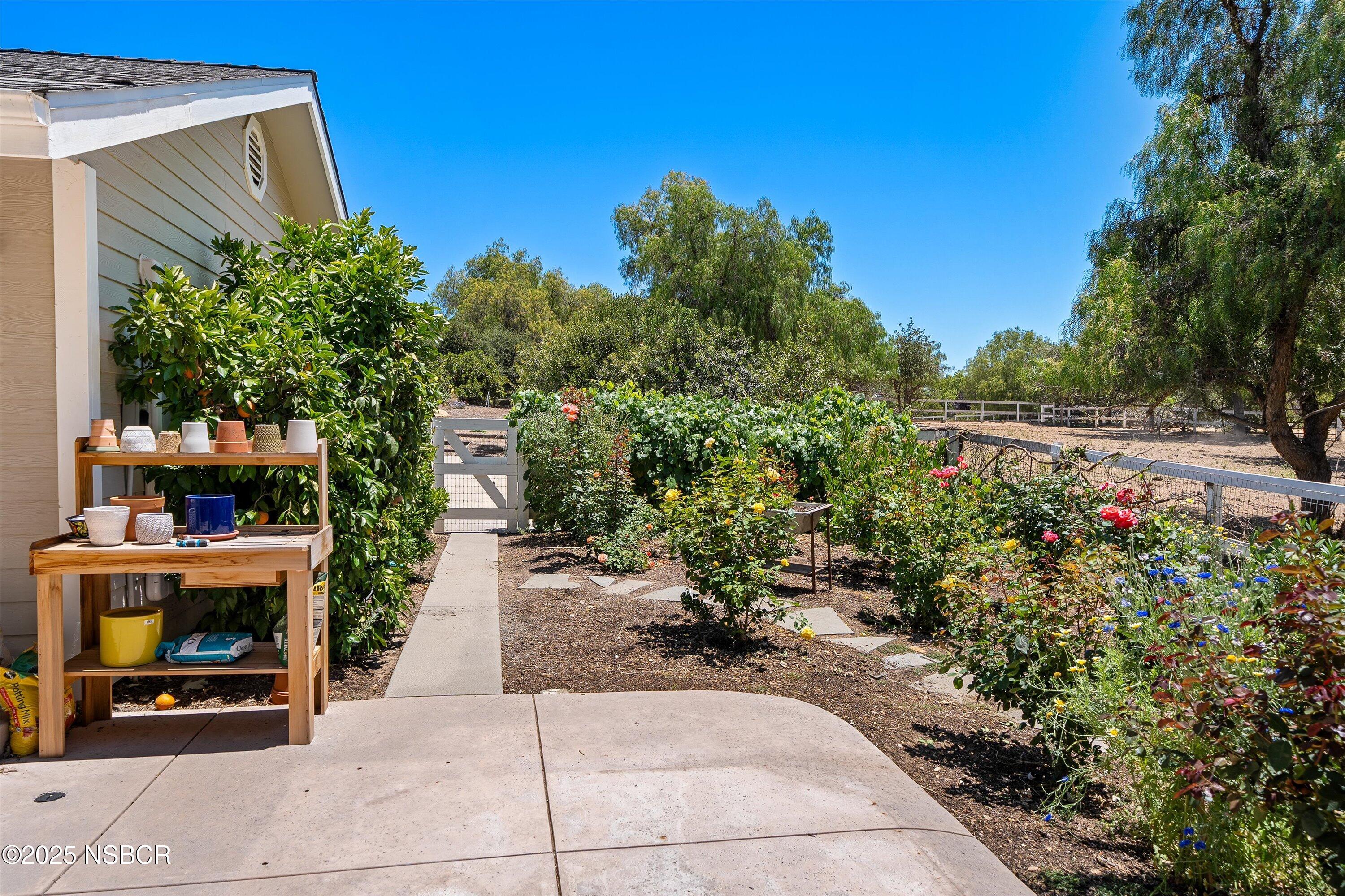 Santa Ynez, California 93460, United States, 4 Bedrooms Bedrooms, ,3 BathroomsBathrooms,Residential,Active,162758