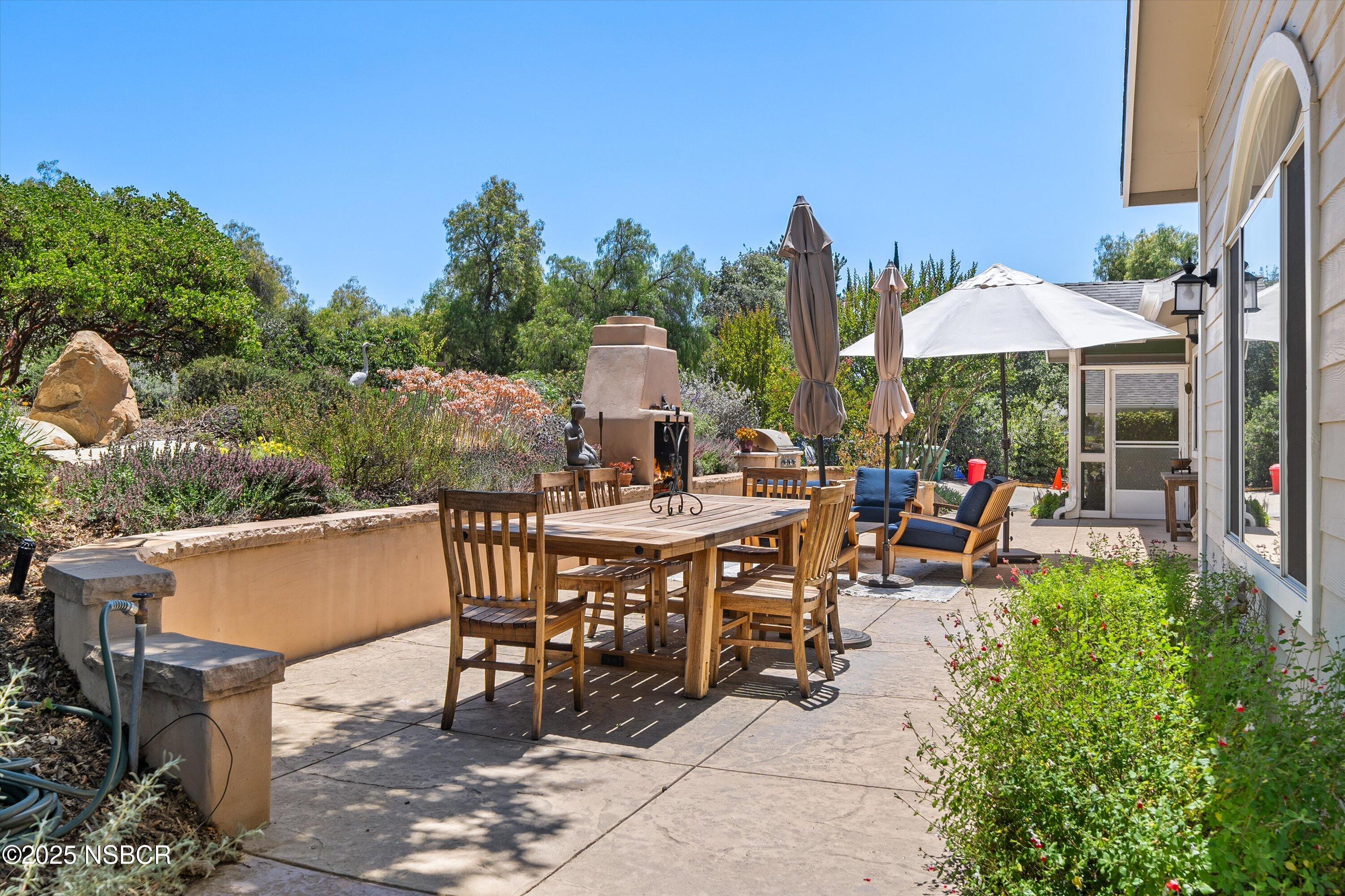 Santa Ynez, California 93460, United States, 4 Bedrooms Bedrooms, ,3 BathroomsBathrooms,Residential,Active,162758