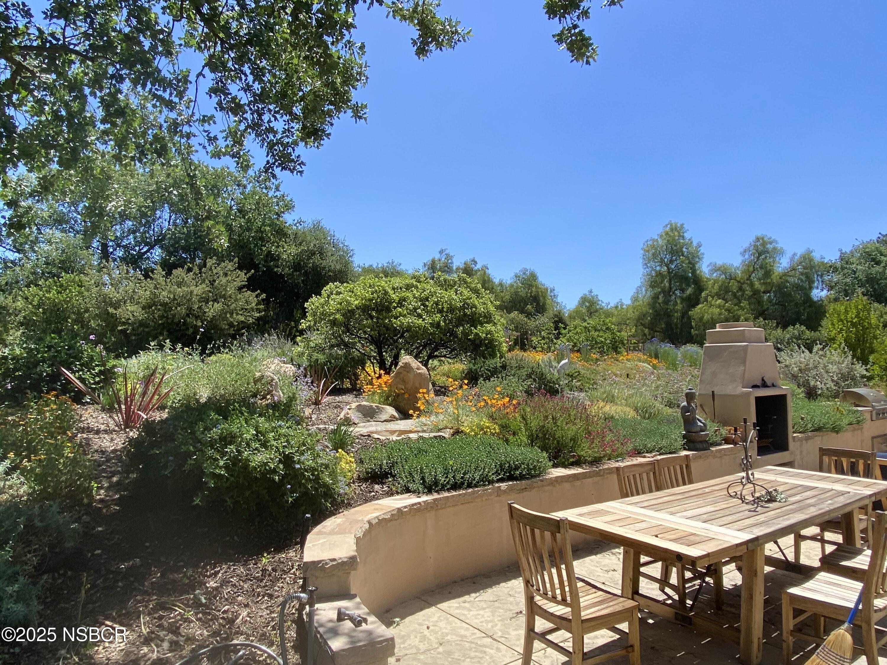 Santa Ynez, California 93460, United States, 4 Bedrooms Bedrooms, ,3 BathroomsBathrooms,Residential,Active,162758