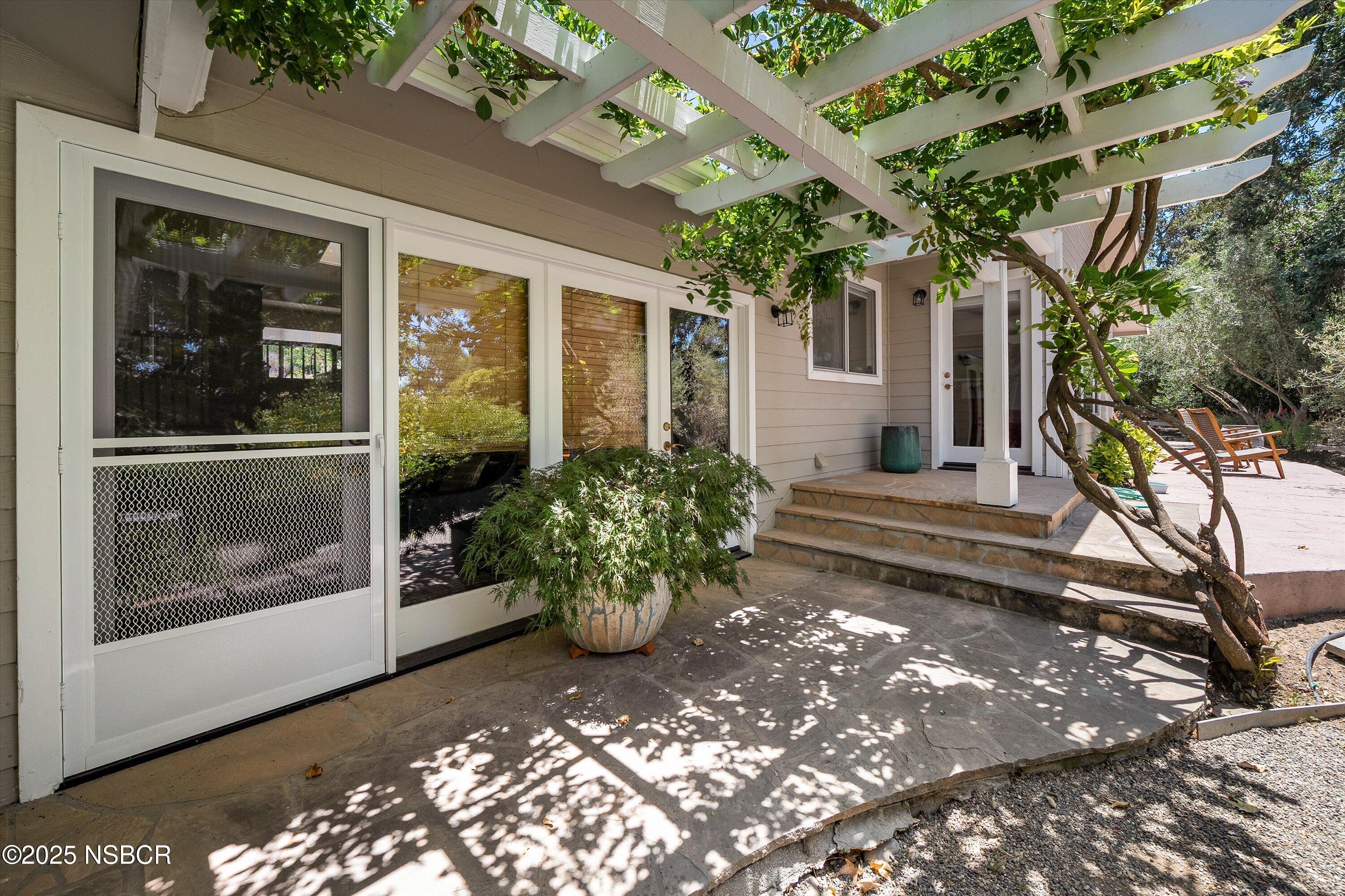 Santa Ynez, California 93460, United States, 4 Bedrooms Bedrooms, ,3 BathroomsBathrooms,Residential,Active,162758