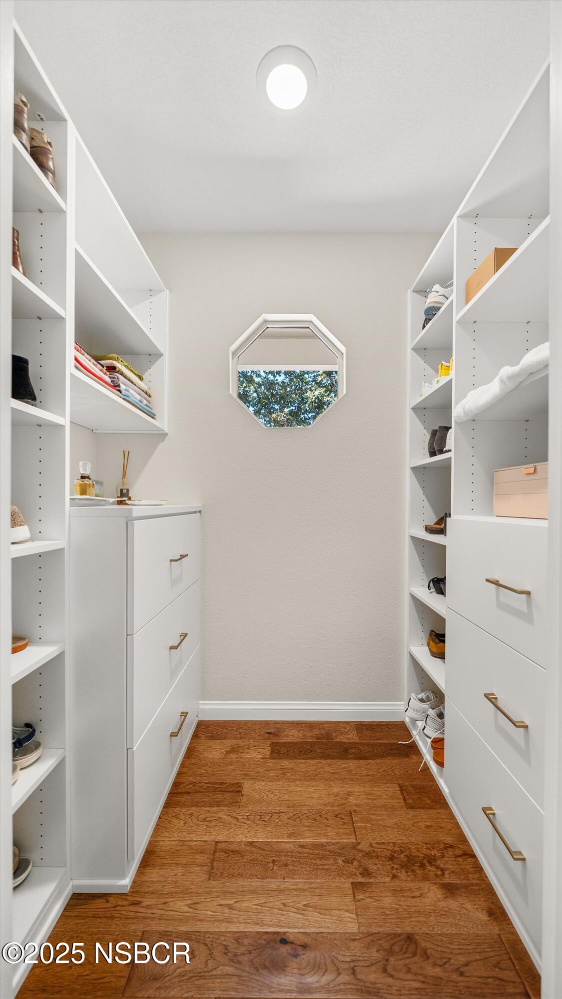 Santa Ynez, California 93460, United States, 4 Bedrooms Bedrooms, ,3 BathroomsBathrooms,Residential,Active,162758