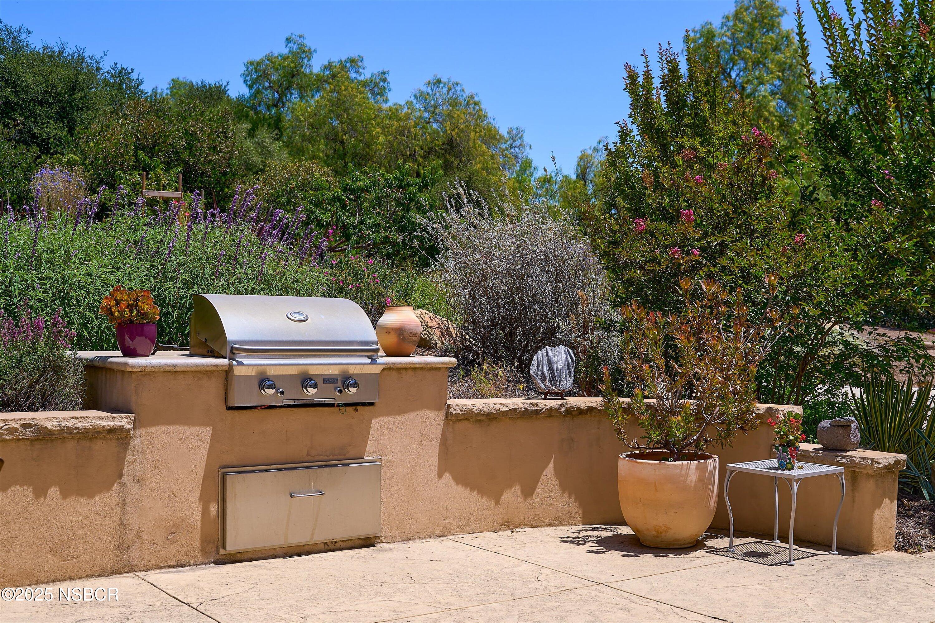 Santa Ynez, California 93460, United States, 4 Bedrooms Bedrooms, ,3 BathroomsBathrooms,Residential,Active,162758