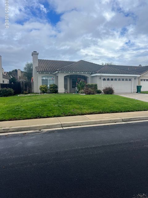 Photo of 3764 Corta Bella Way, Santa Maria, CA 93455 (MLS # 25002417)