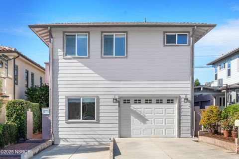 Photo of 234 Vista Del Mar Avenue, Pismo Beach, CA 93449 (MLS # 25002328)