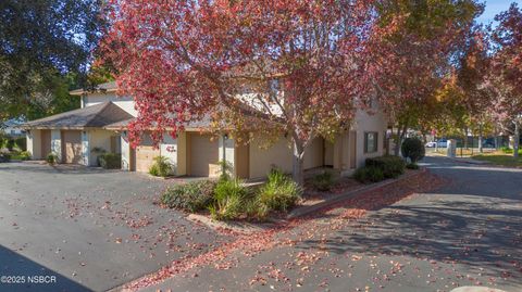 Photo of 60 Village Circle Drive, Lompoc, CA 93436 (MLS # 25002411)