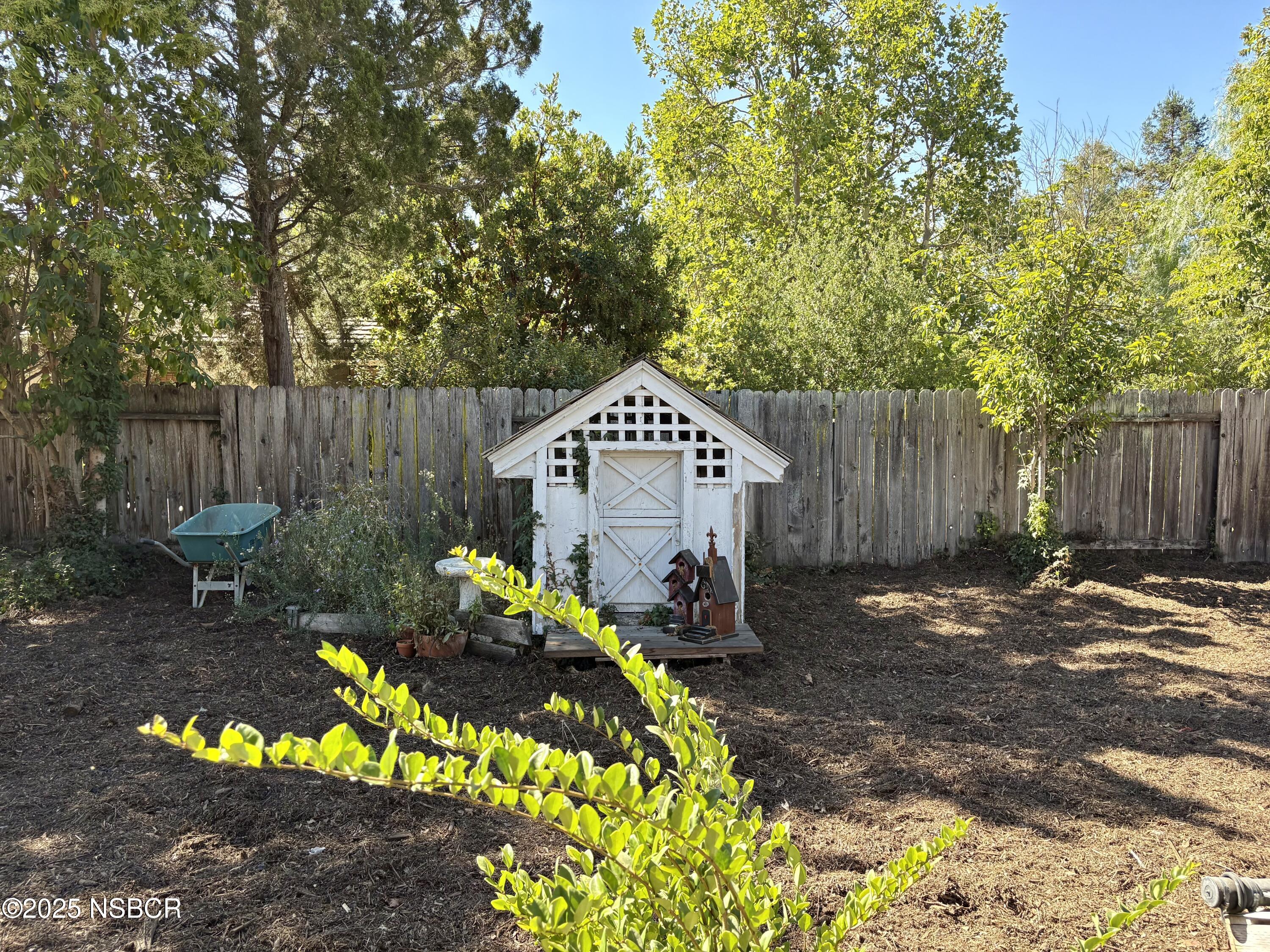 Santa Ynez, California 93460, United States, 3 Bedrooms Bedrooms, ,2 BathroomsBathrooms,Residential,Active,214993