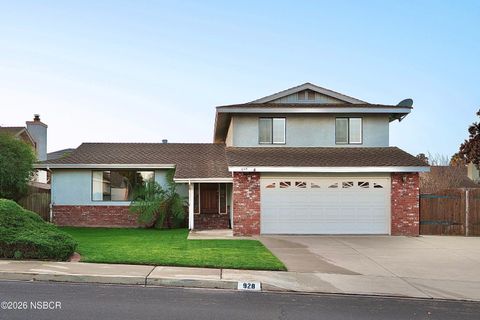 Photo of 928 Sunrise Drive, Santa Maria, CA 93455 (MLS # 25002258)