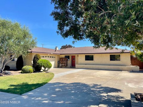 Photo of 4446 Dancer Avenue, Santa Maria, CA 93455 (MLS # 26000499)