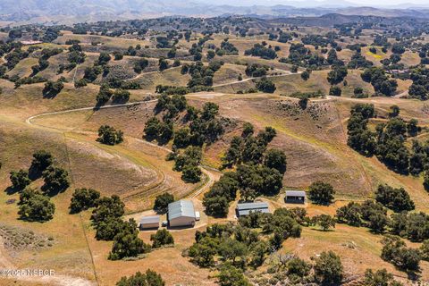 3349 Long Valley Road, Santa Ynez, CA 93460 - MLS#: 25001032