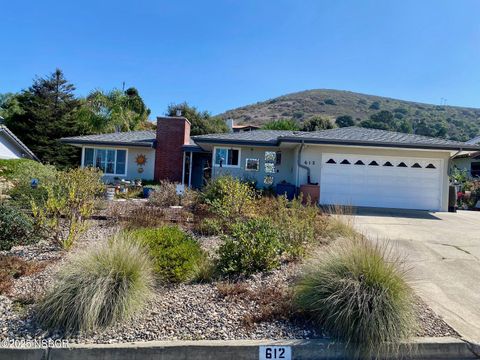 Photo of 612 University Drive, Lompoc, CA 93436 (MLS # 25001971)