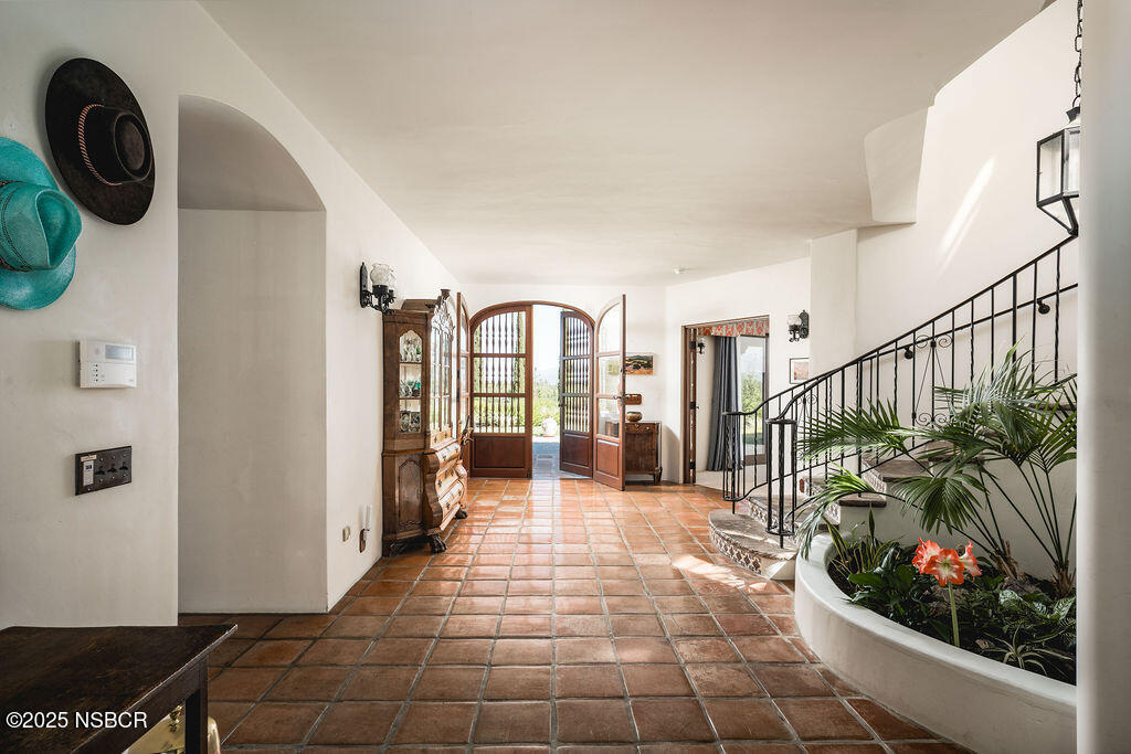 Santa Ynez, California 93460, United States, 4 Bedrooms Bedrooms, ,6 BathroomsBathrooms,Residential,Active,204391