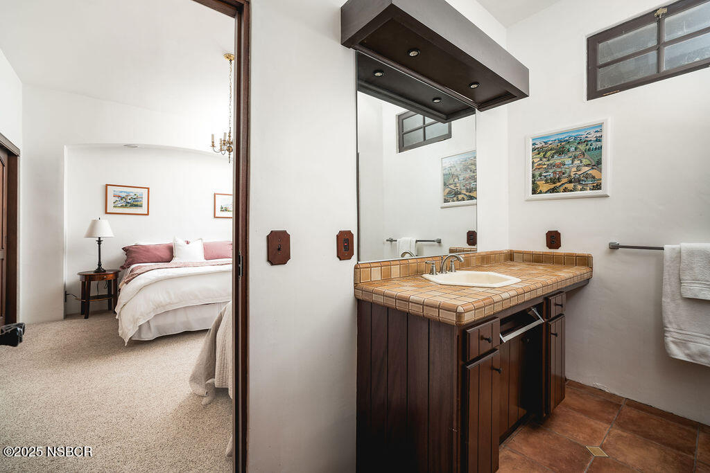 Santa Ynez, California 93460, United States, 4 Bedrooms Bedrooms, ,6 BathroomsBathrooms,Residential,Active,204391