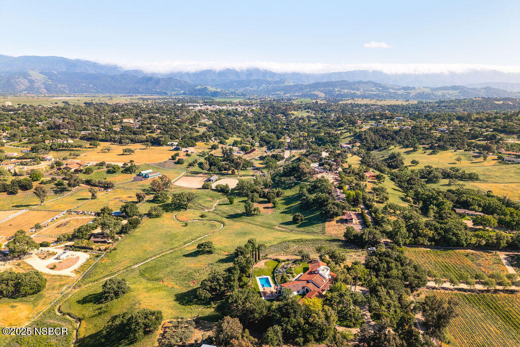 Santa Ynez, California 93460, United States, 4 Bedrooms Bedrooms, ,6 BathroomsBathrooms,Residential,Active,204391