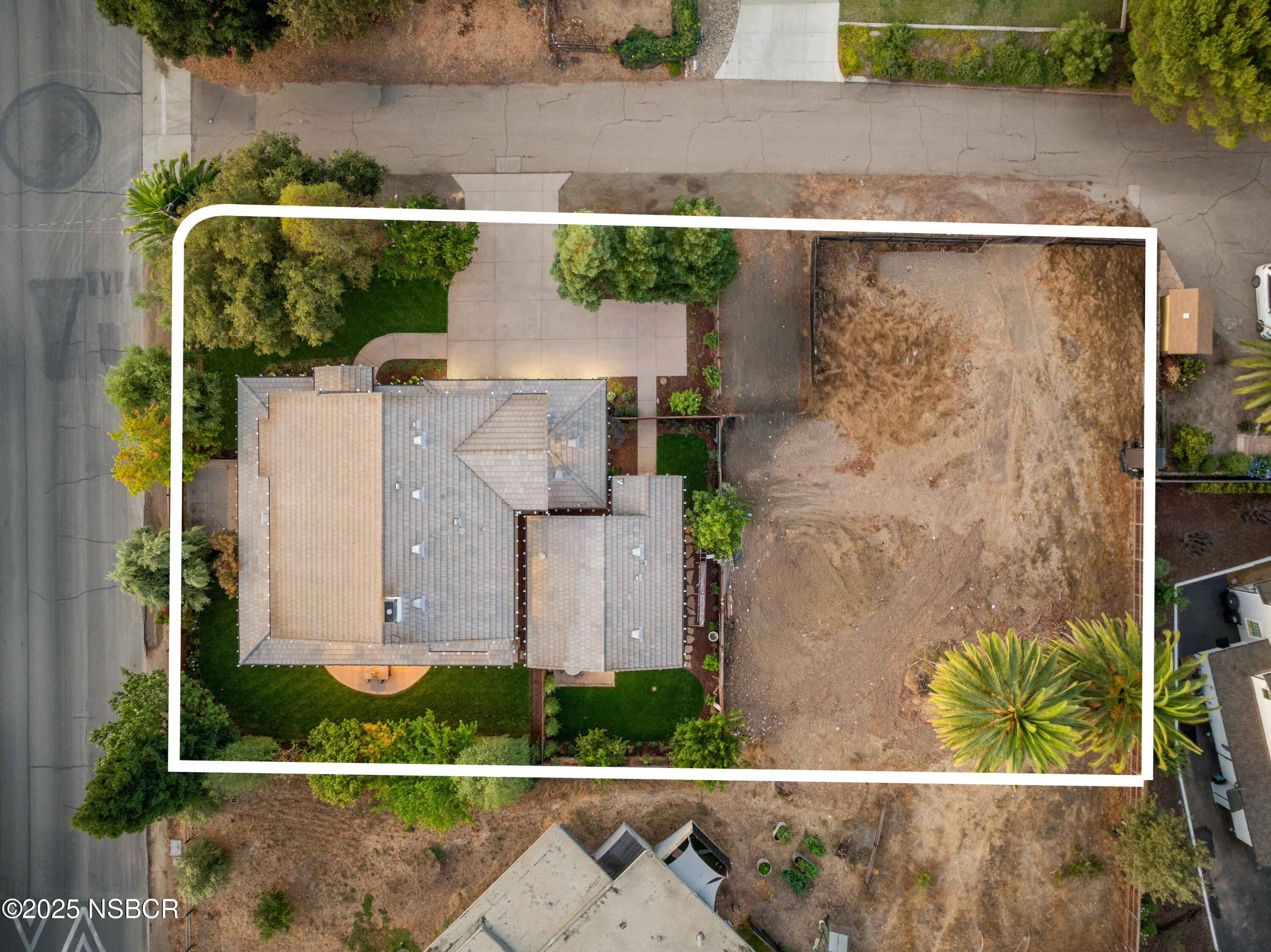 Santa Ynez, California 93460, United States, 3 Bedrooms Bedrooms, ,4 BathroomsBathrooms,Residential,Active,221228