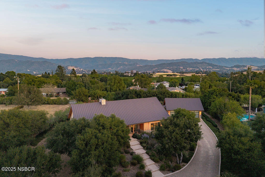 Santa Ynez, California 93460, United States, 4 Bedrooms Bedrooms, ,4 BathroomsBathrooms,Residential,Active,162939