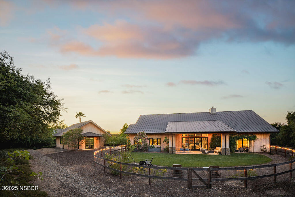 Santa Ynez, California 93460, United States, 4 Bedrooms Bedrooms, ,4 BathroomsBathrooms,Residential,Active,162939