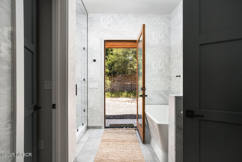 Santa Ynez, California 93460, United States, 4 Bedrooms Bedrooms, ,4 BathroomsBathrooms,Residential,Active,162939