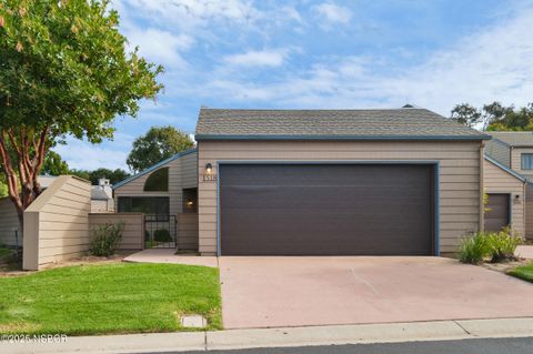 Photo of 1518 Oakridge Park Road, Santa Maria, CA 93455 (MLS # 25002264)