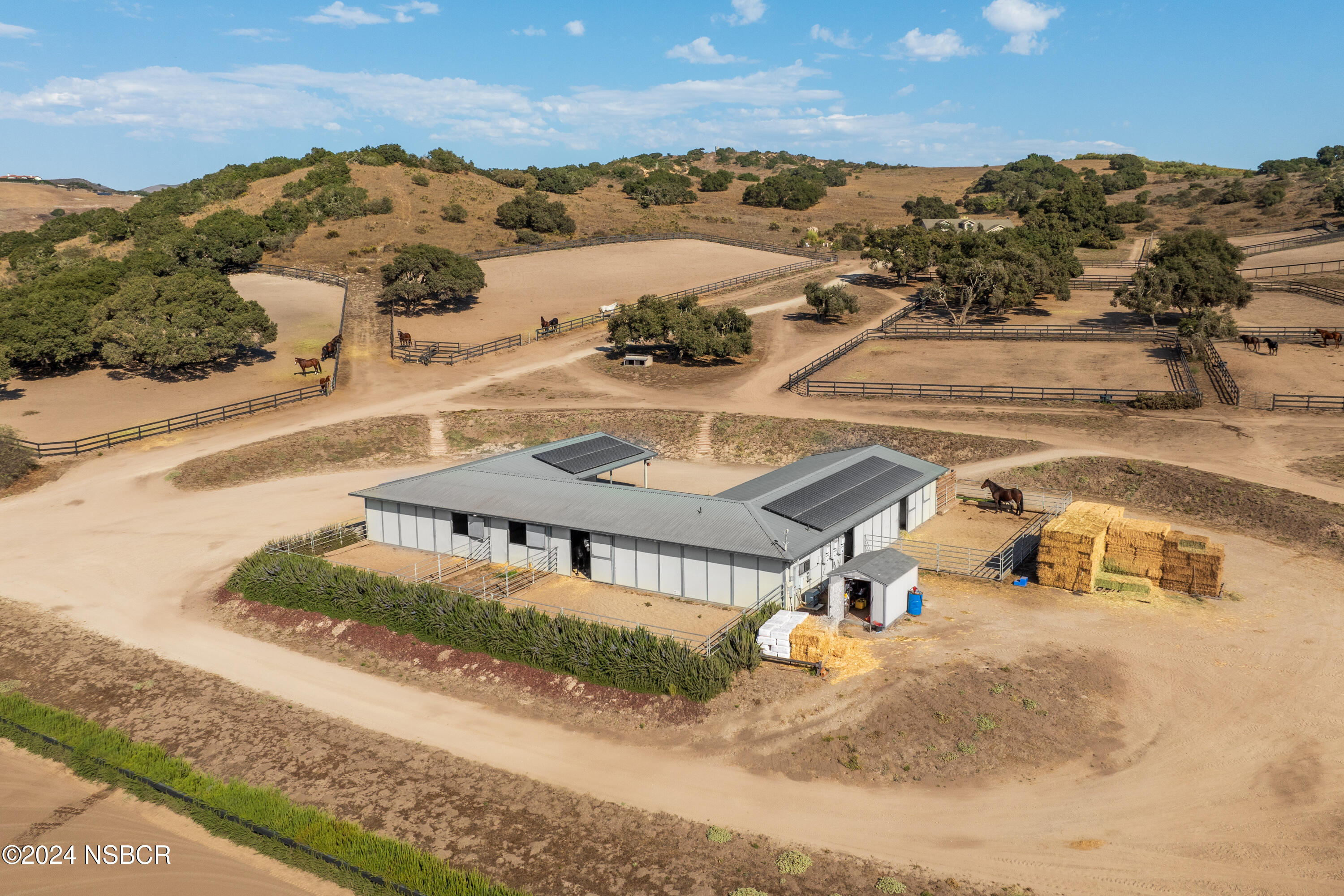 Lompoc, California 93436, United States, 3 Bedrooms Bedrooms, ,3 BathroomsBathrooms,Residential,Pending,39126