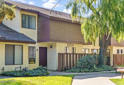Photo of 1204 E Walnut Ave #B, Lompoc, CA 93436 (MLS # 26000206)