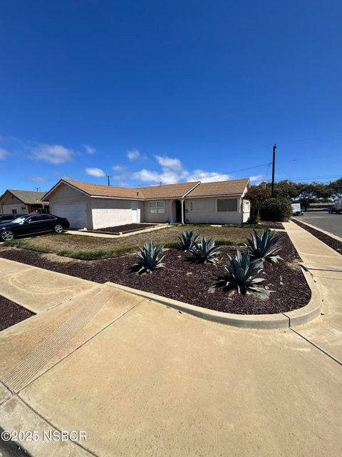Photo of 500 N Z Street, Lompoc, CA 93436 (MLS # 25001838)