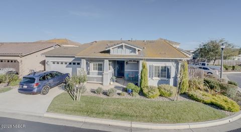 Photo of 1526 S Fulton Court, Santa Maria, CA 93458 (MLS # 26000073)