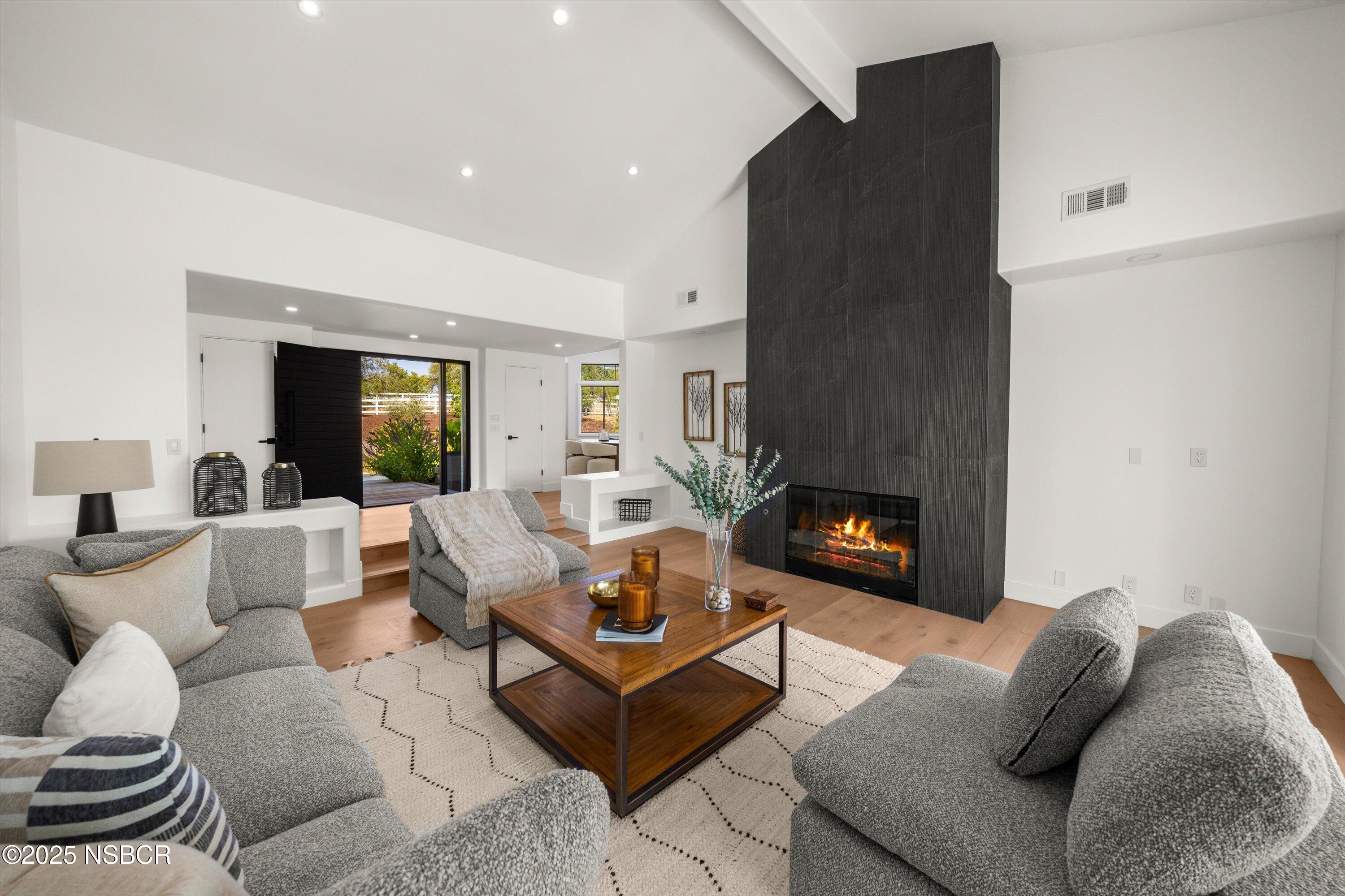 Santa Ynez, California 93460, United States, 5 Bedrooms Bedrooms, ,5 BathroomsBathrooms,Residential,Active,171312