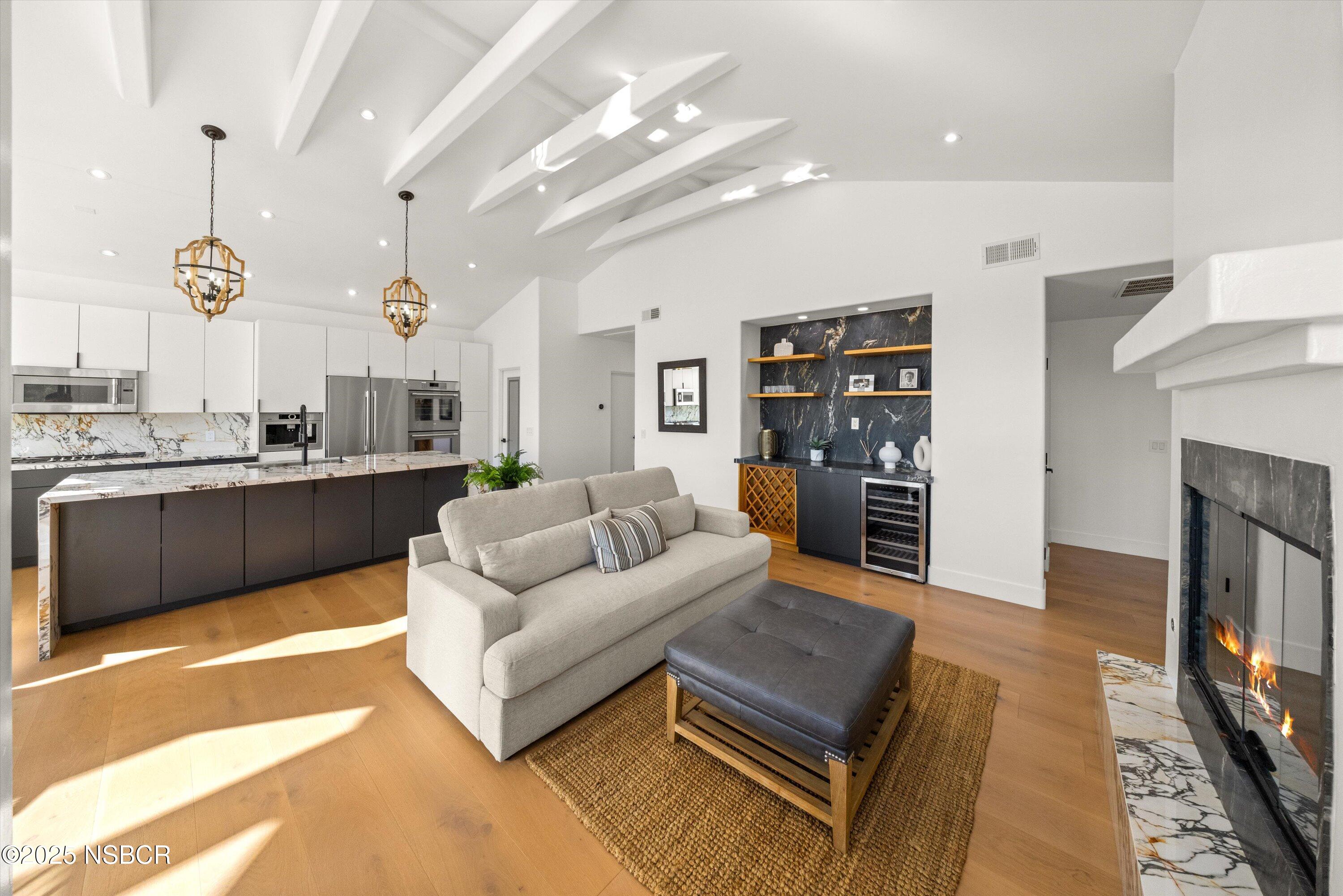 Santa Ynez, California 93460, United States, 5 Bedrooms Bedrooms, ,5 BathroomsBathrooms,Residential,Active,171312