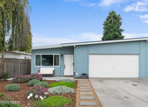 Photo of 807 Valley Road, Arroyo Grande, CA 93420 (MLS # 25001994)