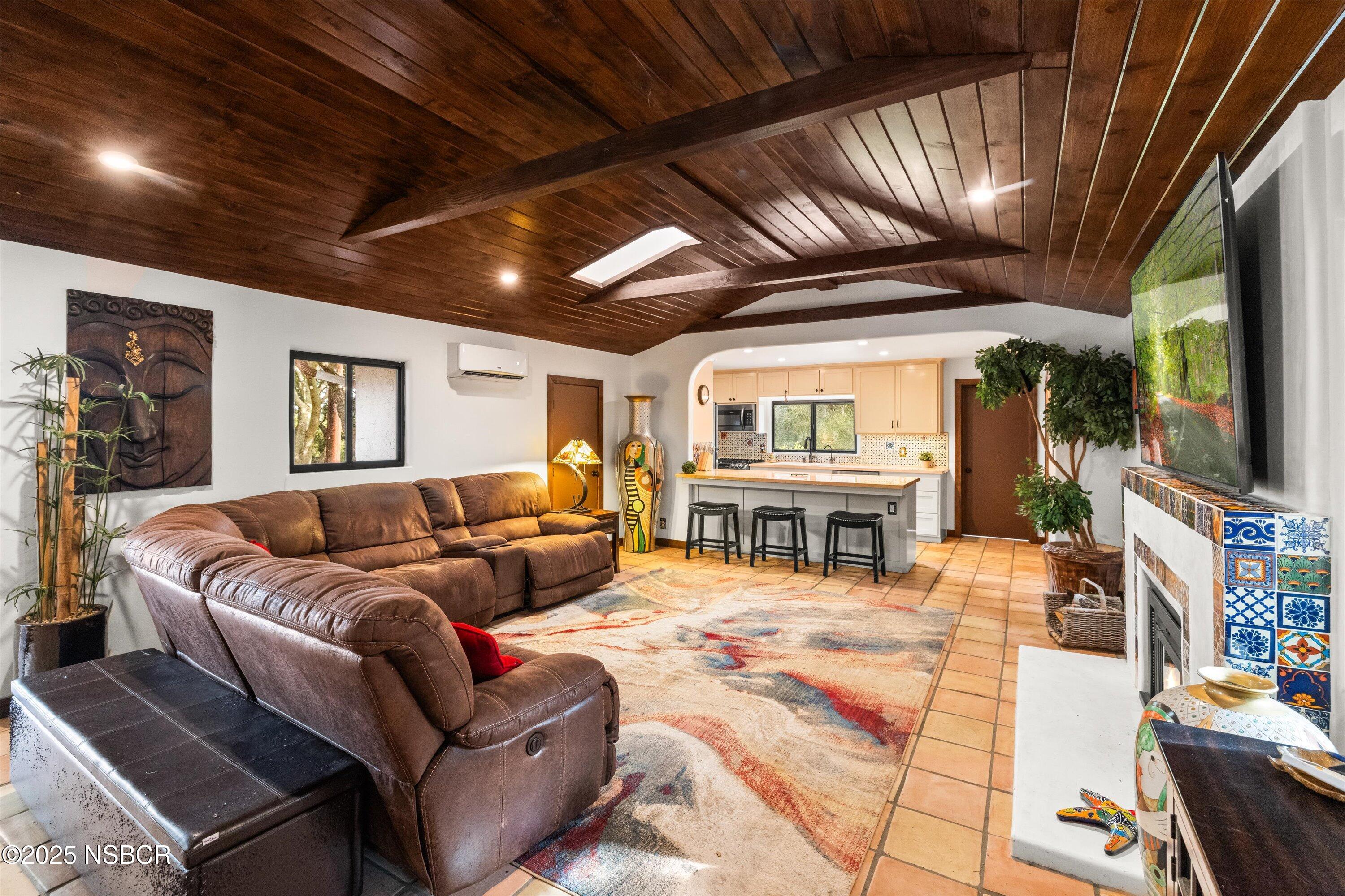 Santa Ynez, California 93460, United States, 4 Bedrooms Bedrooms, ,3 BathroomsBathrooms,Residential,Active,21814