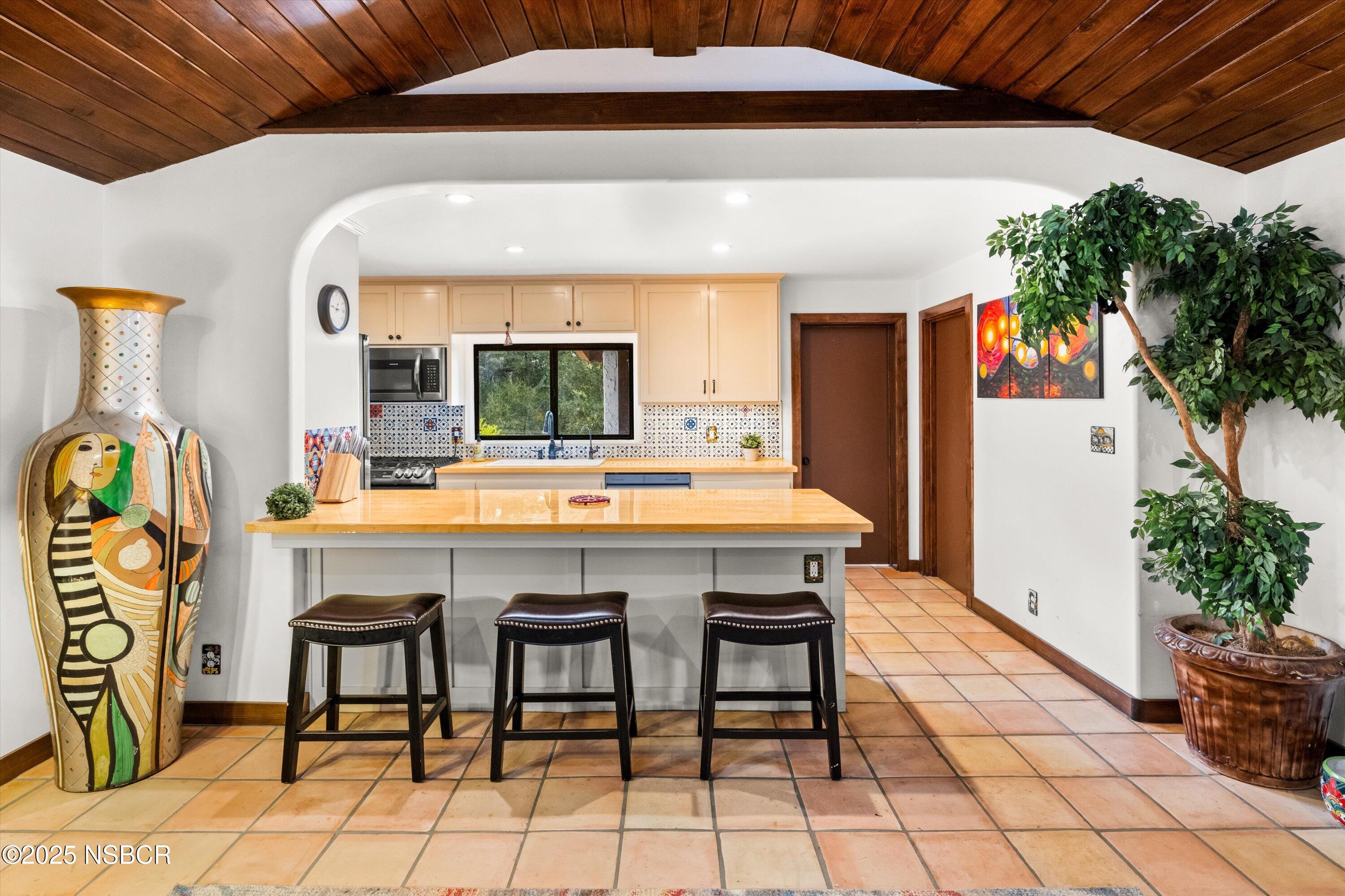 Santa Ynez, California 93460, United States, 4 Bedrooms Bedrooms, ,3 BathroomsBathrooms,Residential,Active,21814