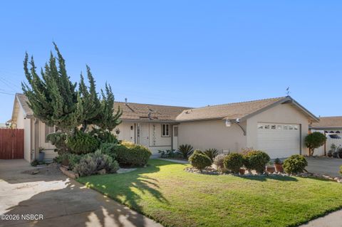 Photo of 1884 Teakwood Drive, Santa Maria, CA 93455 (MLS # 26000172)