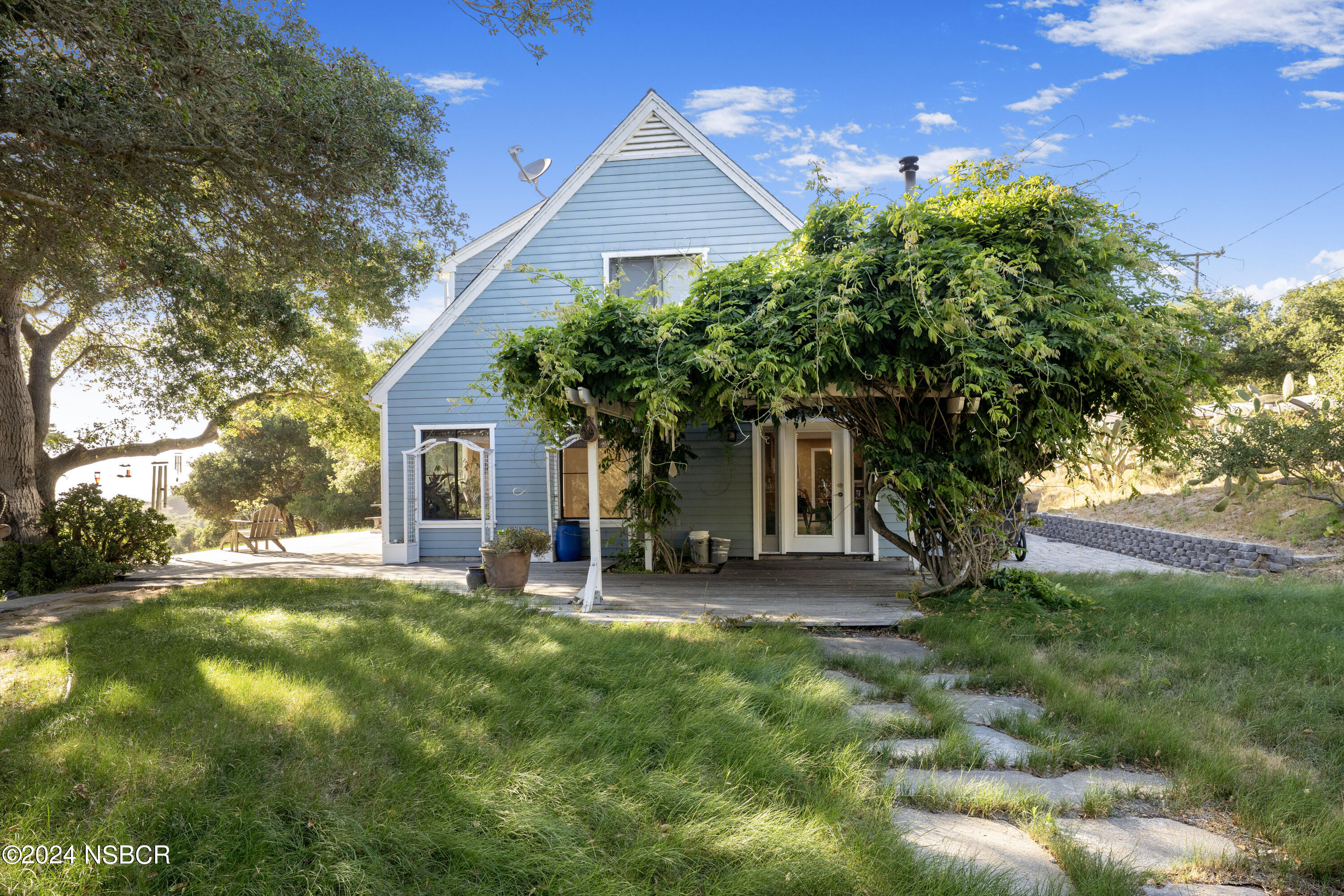 Lompoc, California 93436, United States, 3 Bedrooms Bedrooms, ,3 BathroomsBathrooms,Residential,Active,79501