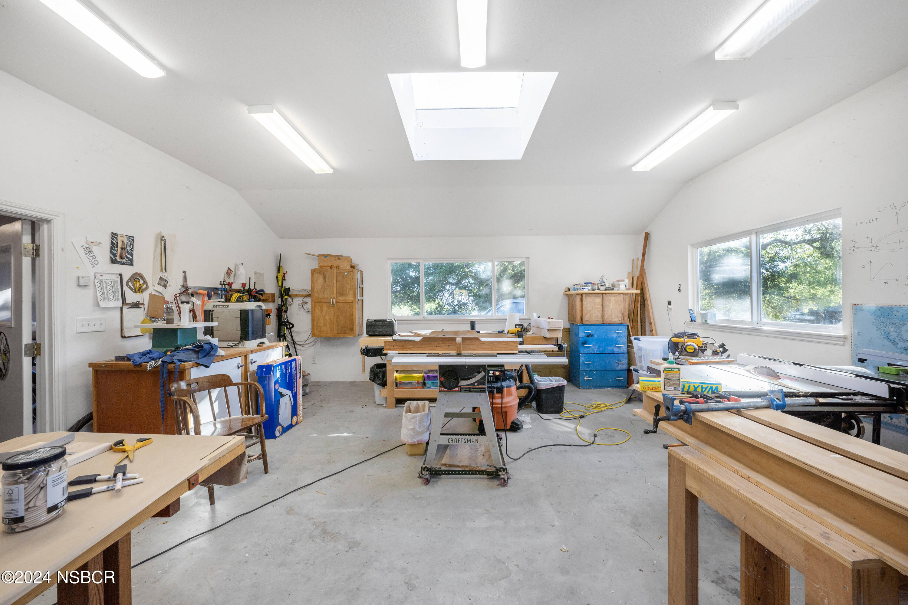 Lompoc, California 93436, United States, 3 Bedrooms Bedrooms, ,3 BathroomsBathrooms,Residential,Active,79501