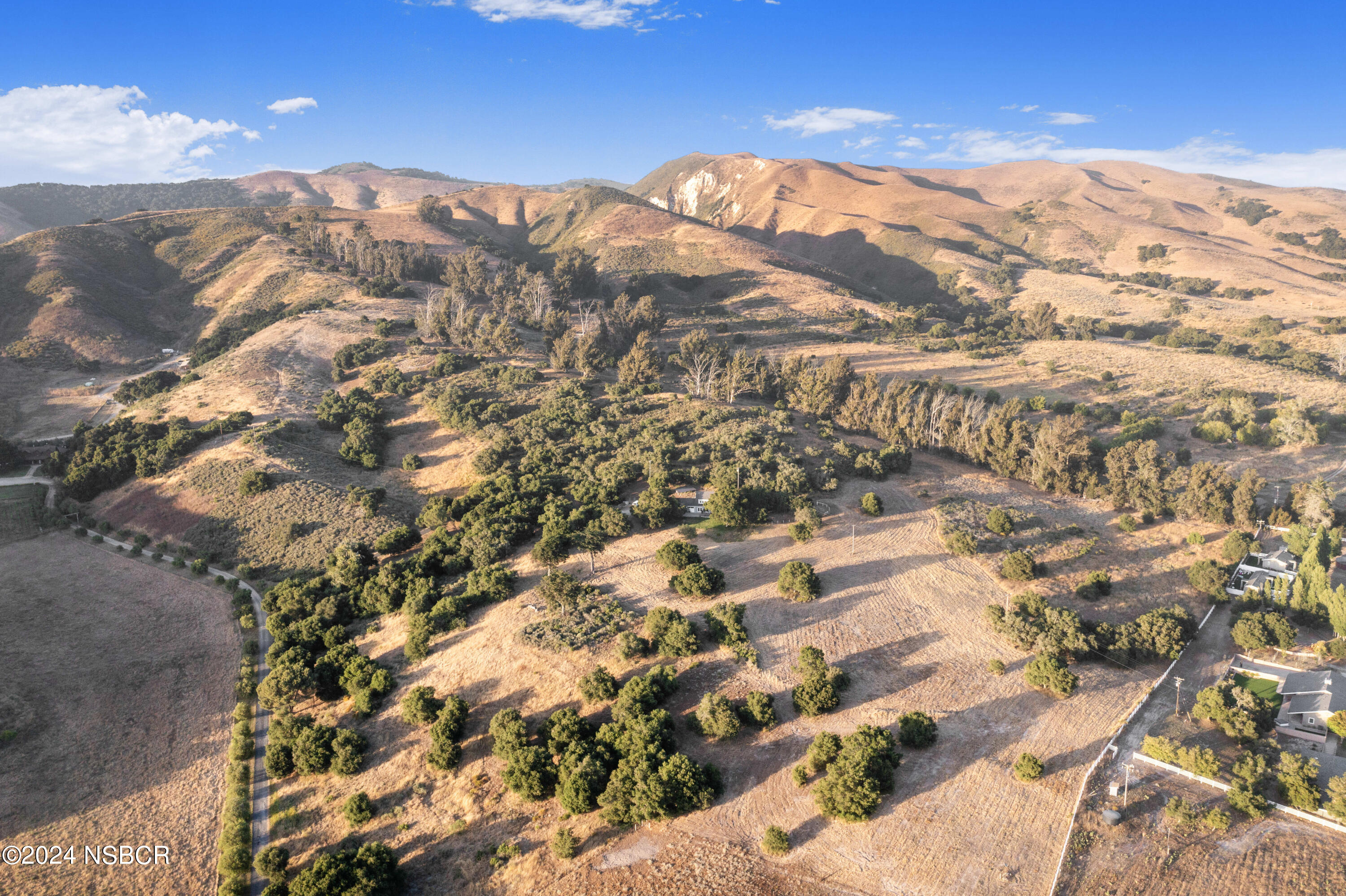 Lompoc, California 93436, United States, 3 Bedrooms Bedrooms, ,3 BathroomsBathrooms,Residential,Active,79501