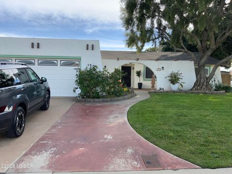 Photo of 1502 Dominica Court, Santa Maria, CA 93454 (MLS # 26000338)