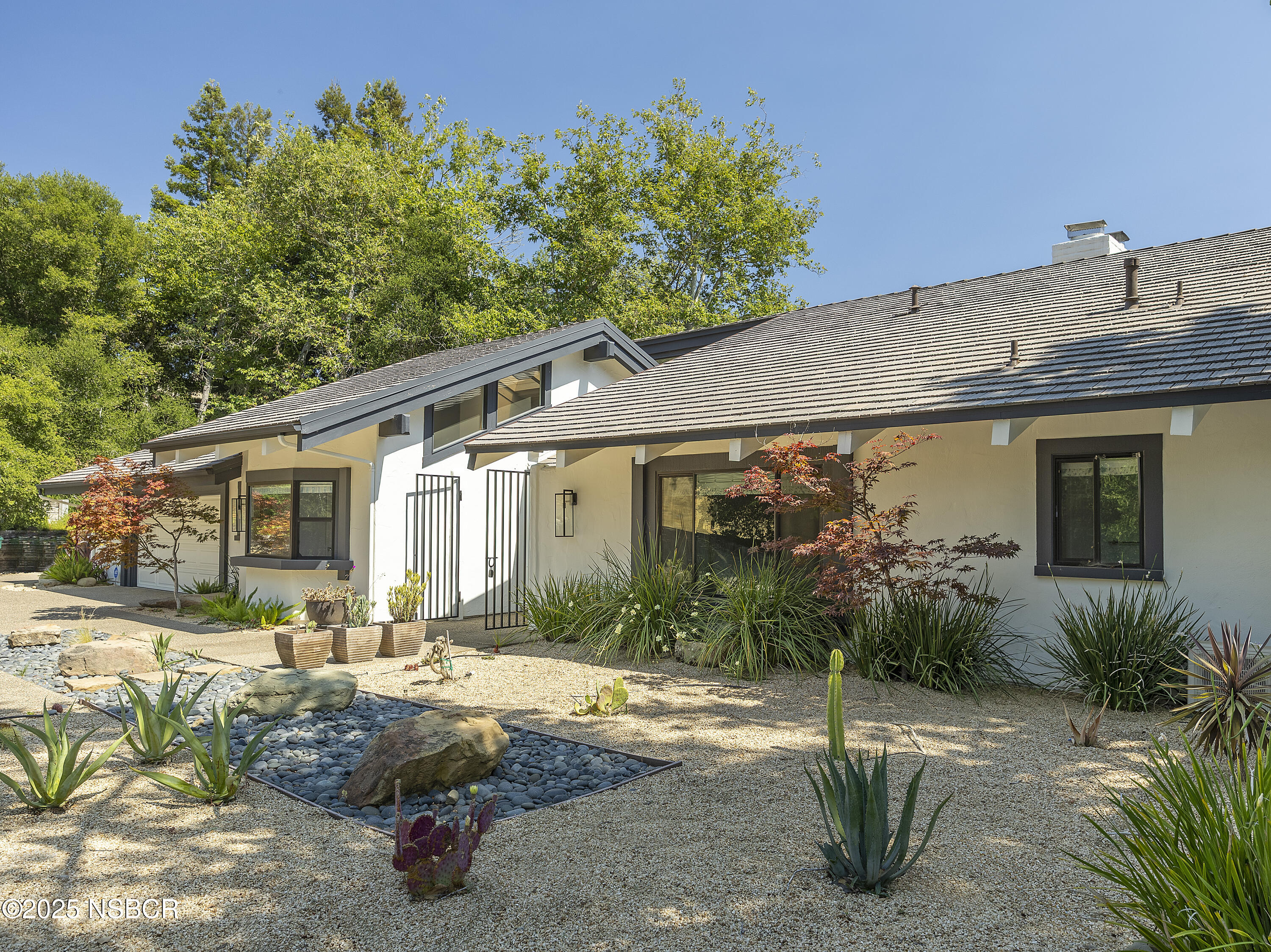 Solvang, California 93463, United States, 3 Bedrooms Bedrooms, ,3 BathroomsBathrooms,Residential,Active,167661