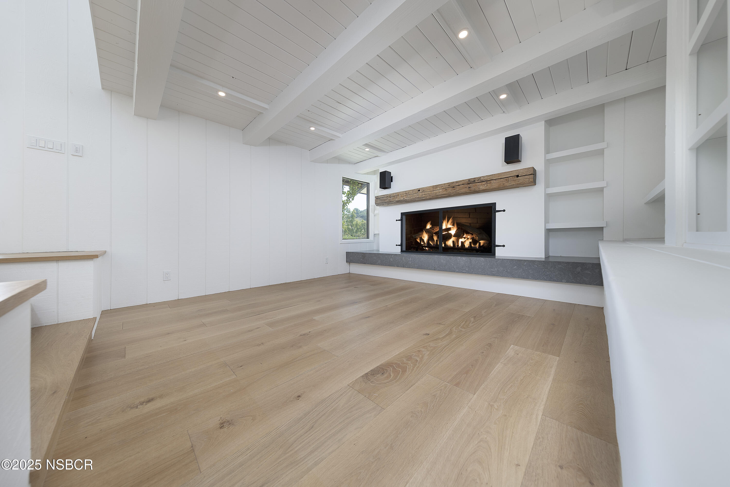 Solvang, California 93463, United States, 3 Bedrooms Bedrooms, ,3 BathroomsBathrooms,Residential,Active,167661