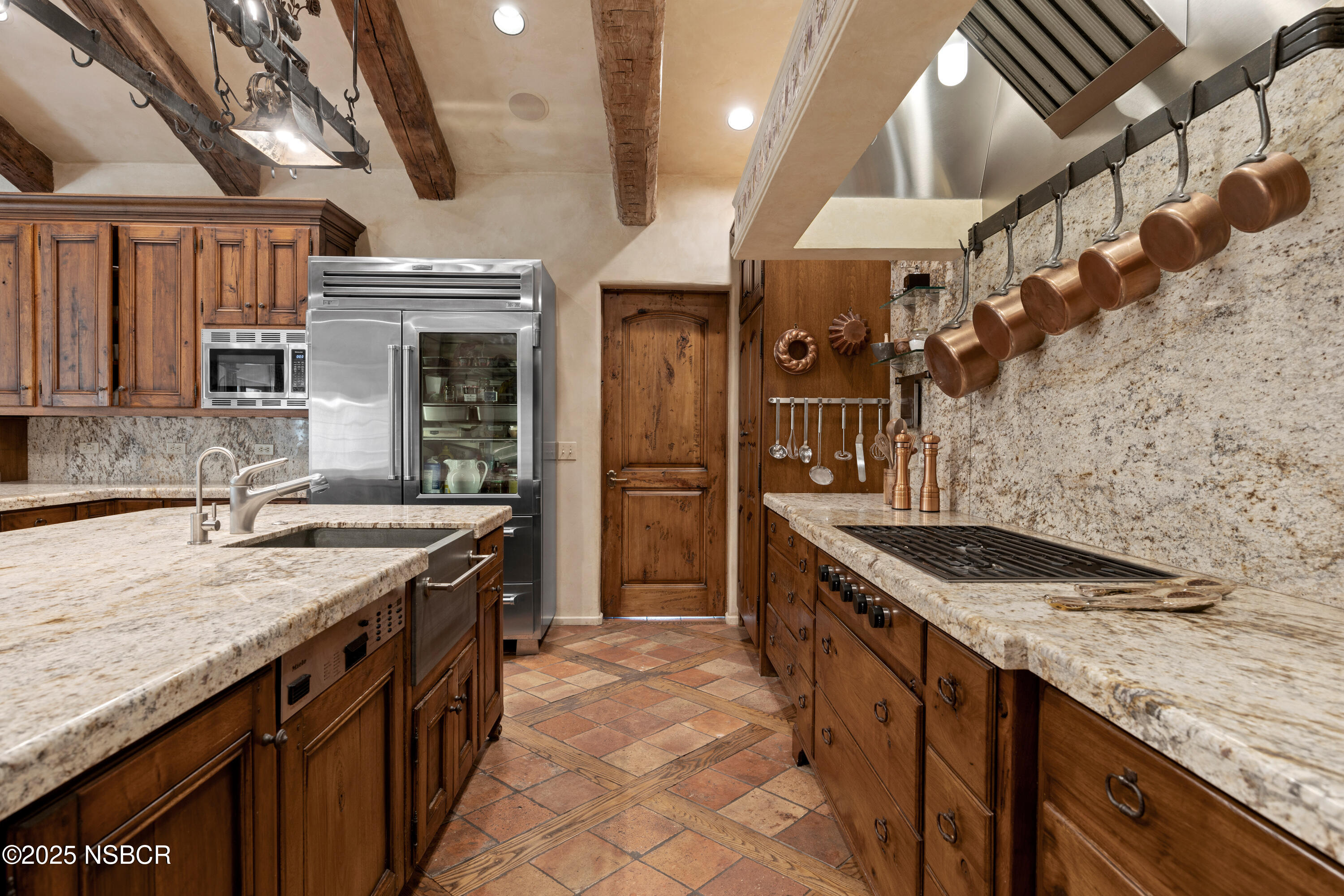 Los Olivos, California 93441, United States, 3 Bedrooms Bedrooms, ,5 BathroomsBathrooms,Residential,Active,237705