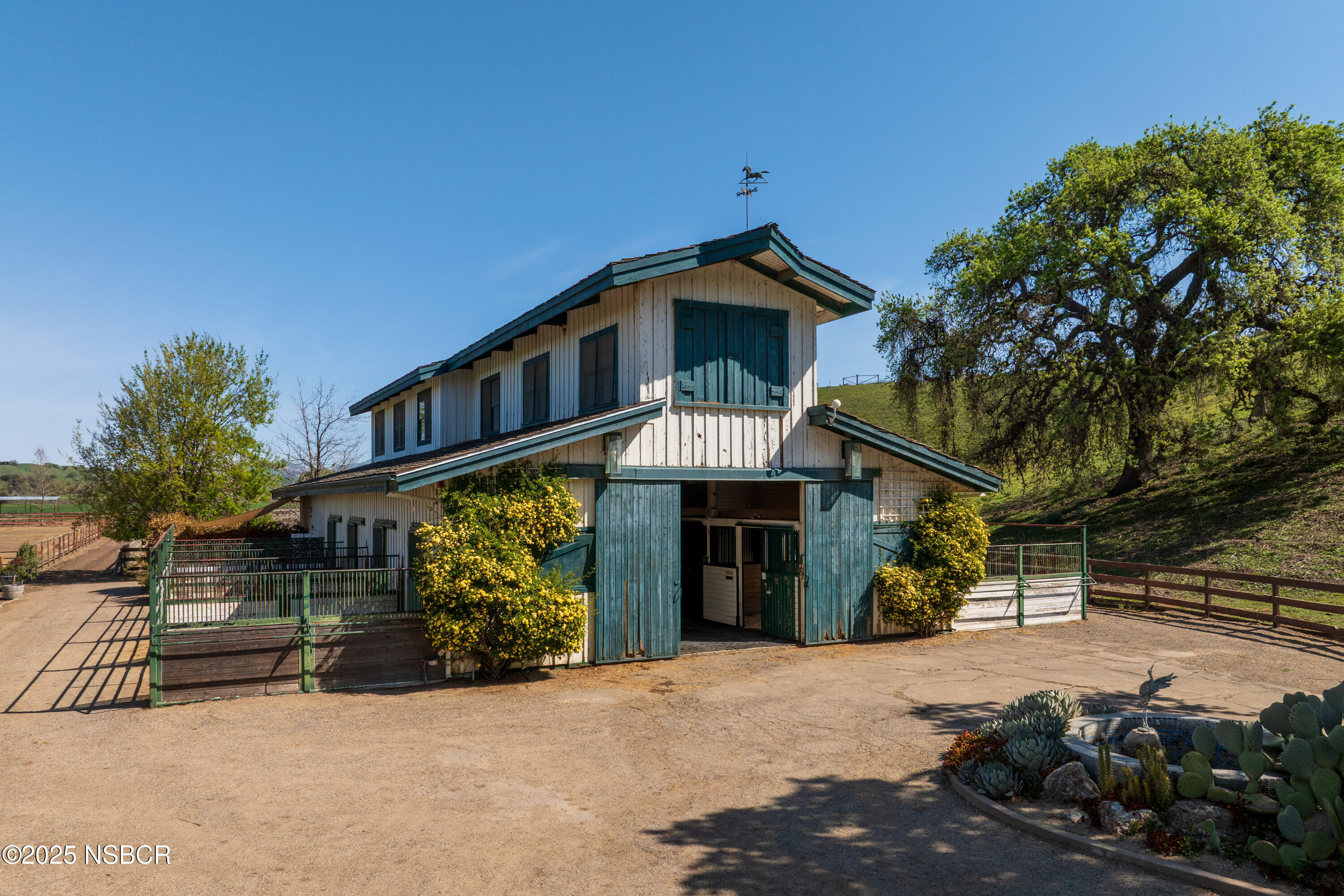 Los Olivos, California 93441, United States, 3 Bedrooms Bedrooms, ,5 BathroomsBathrooms,Residential,Active,237705