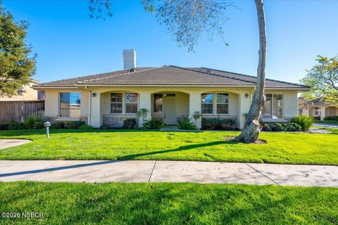 Photo of 427 Taunton Drive, Santa Maria, CA 93455 (MLS # 26000074)