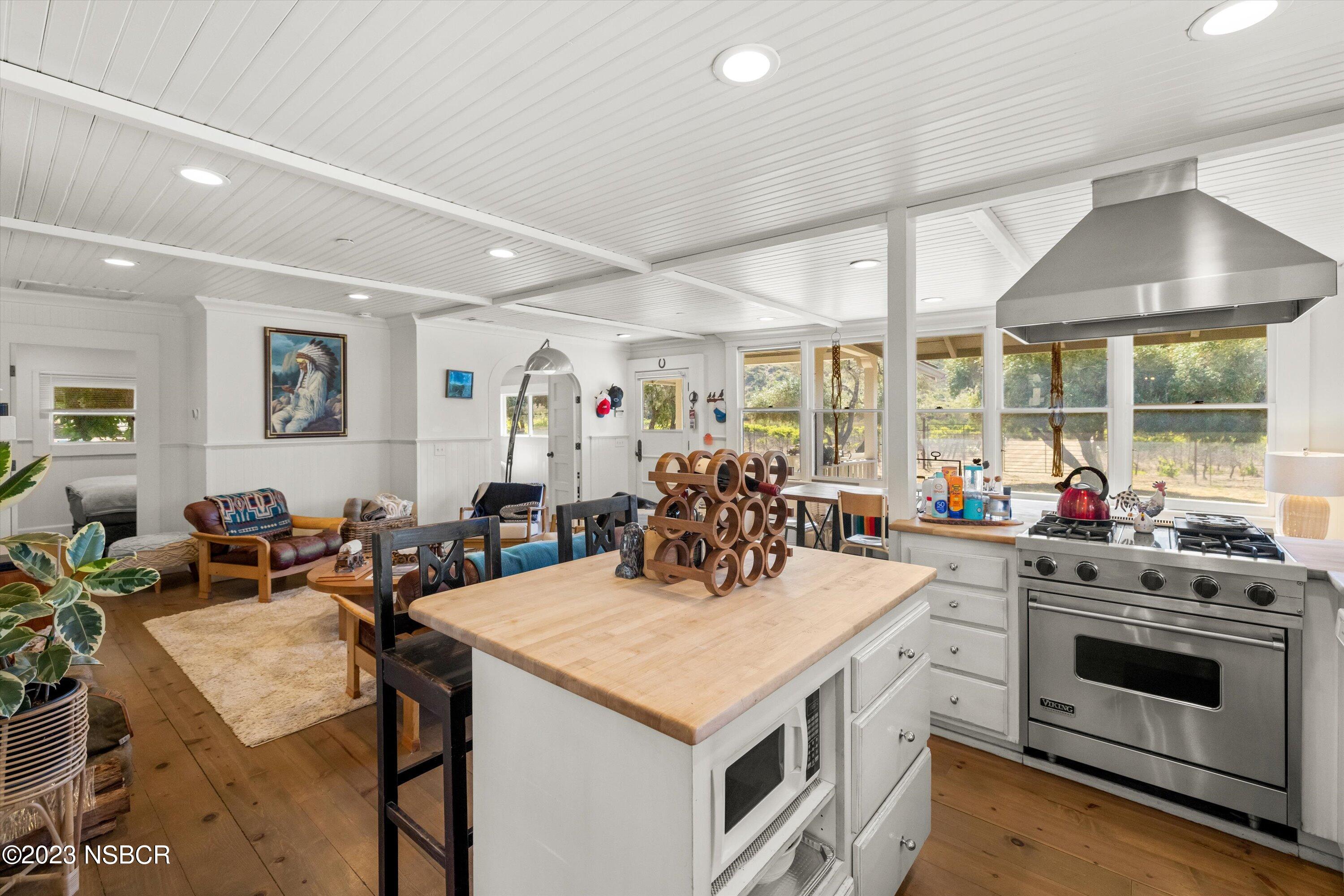 Lompoc, California 93436, United States, 3 Bedrooms Bedrooms, ,2 BathroomsBathrooms,Residential,Active,71315